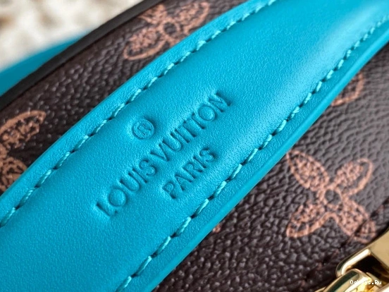 LOUIS WHEEL BOX VUITTON 1221